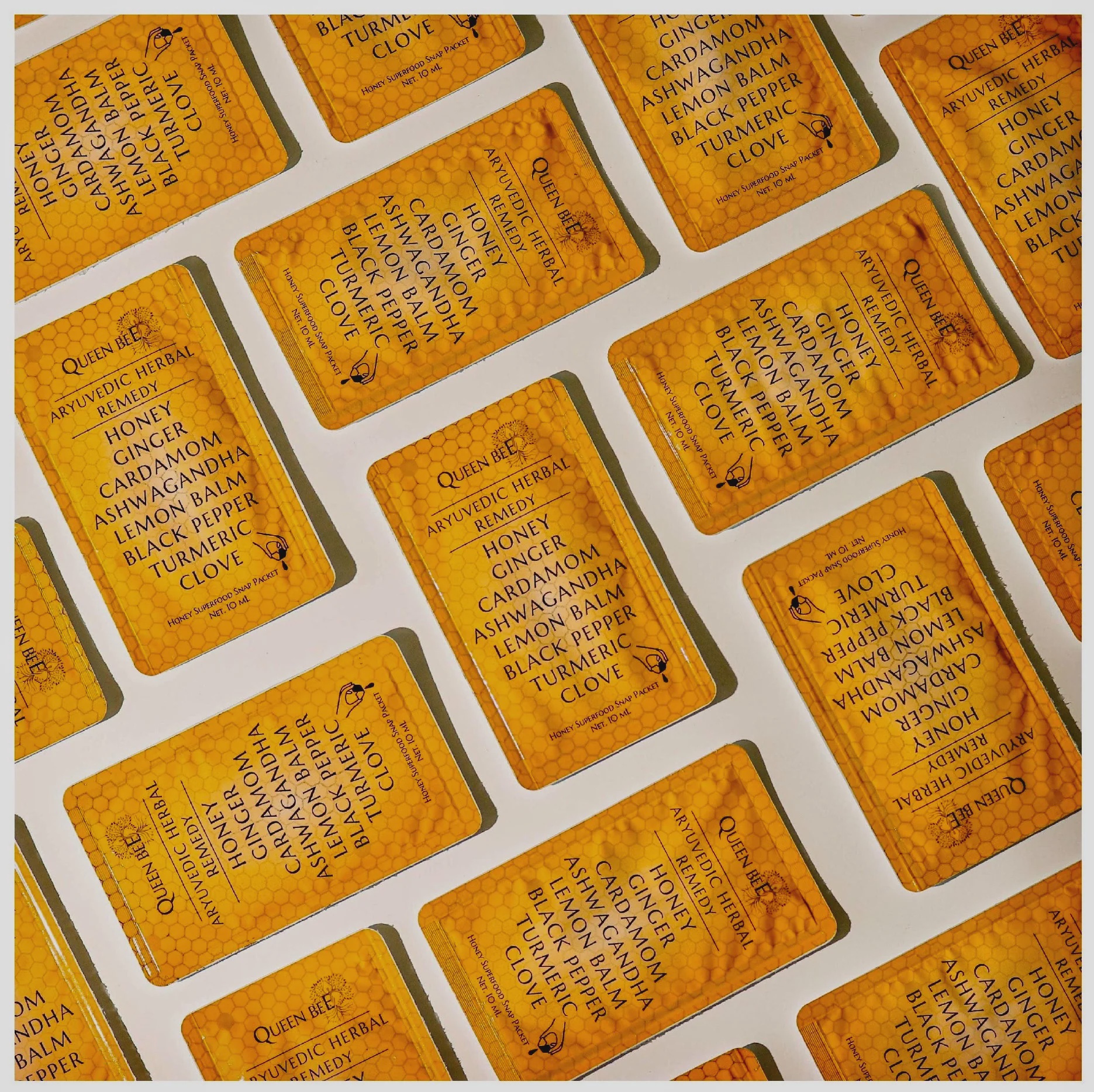 QUEEN BEE SHOTS / ARYUVEDIC HONEY PACKET 10ML